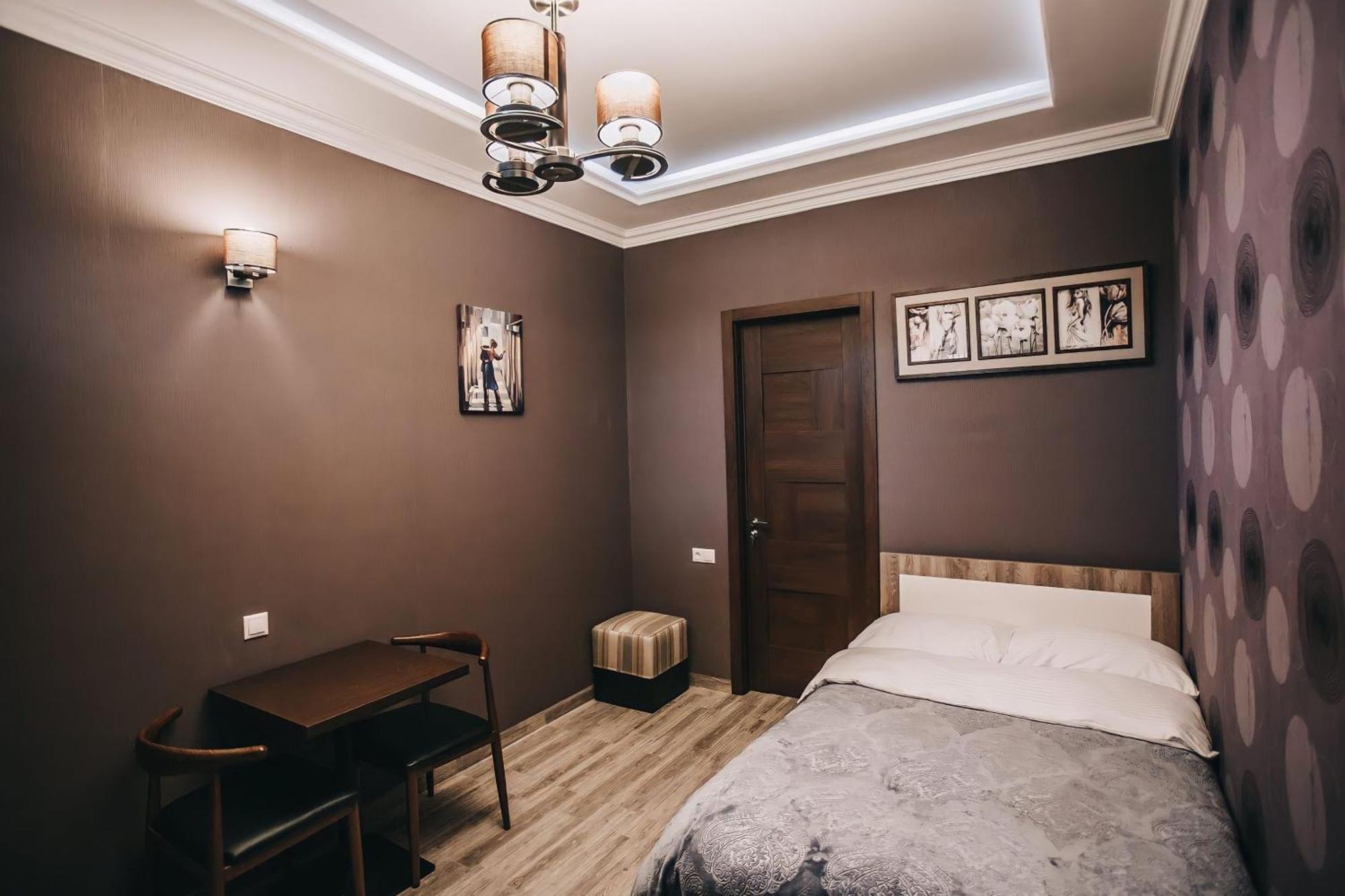 7 Rooms Hotel Tserovani Exteriér fotografie