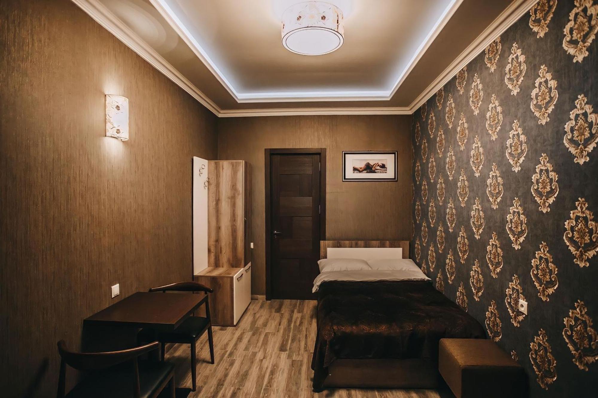 7 Rooms Hotel Tserovani Exteriér fotografie