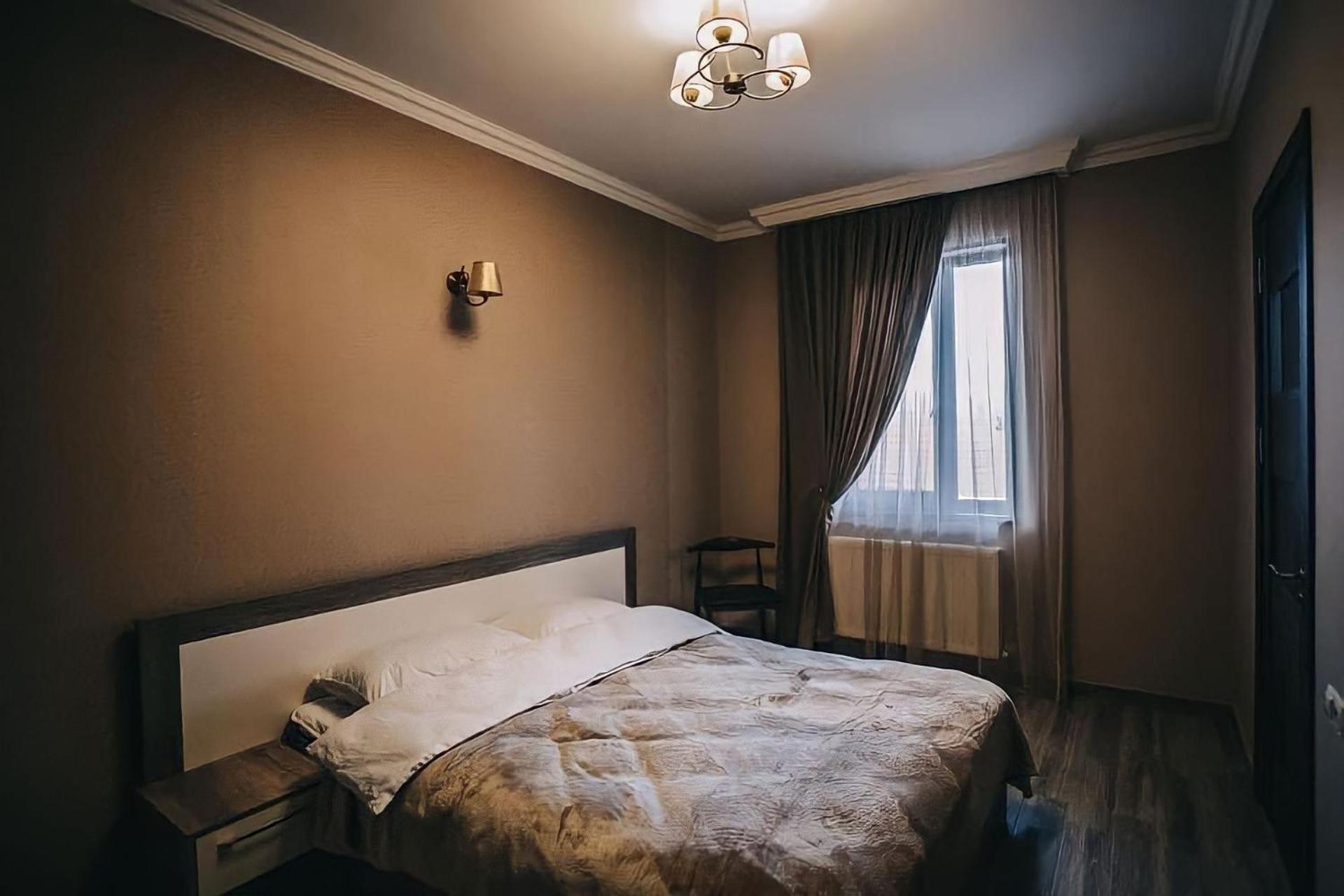 7 Rooms Hotel Tserovani Exteriér fotografie