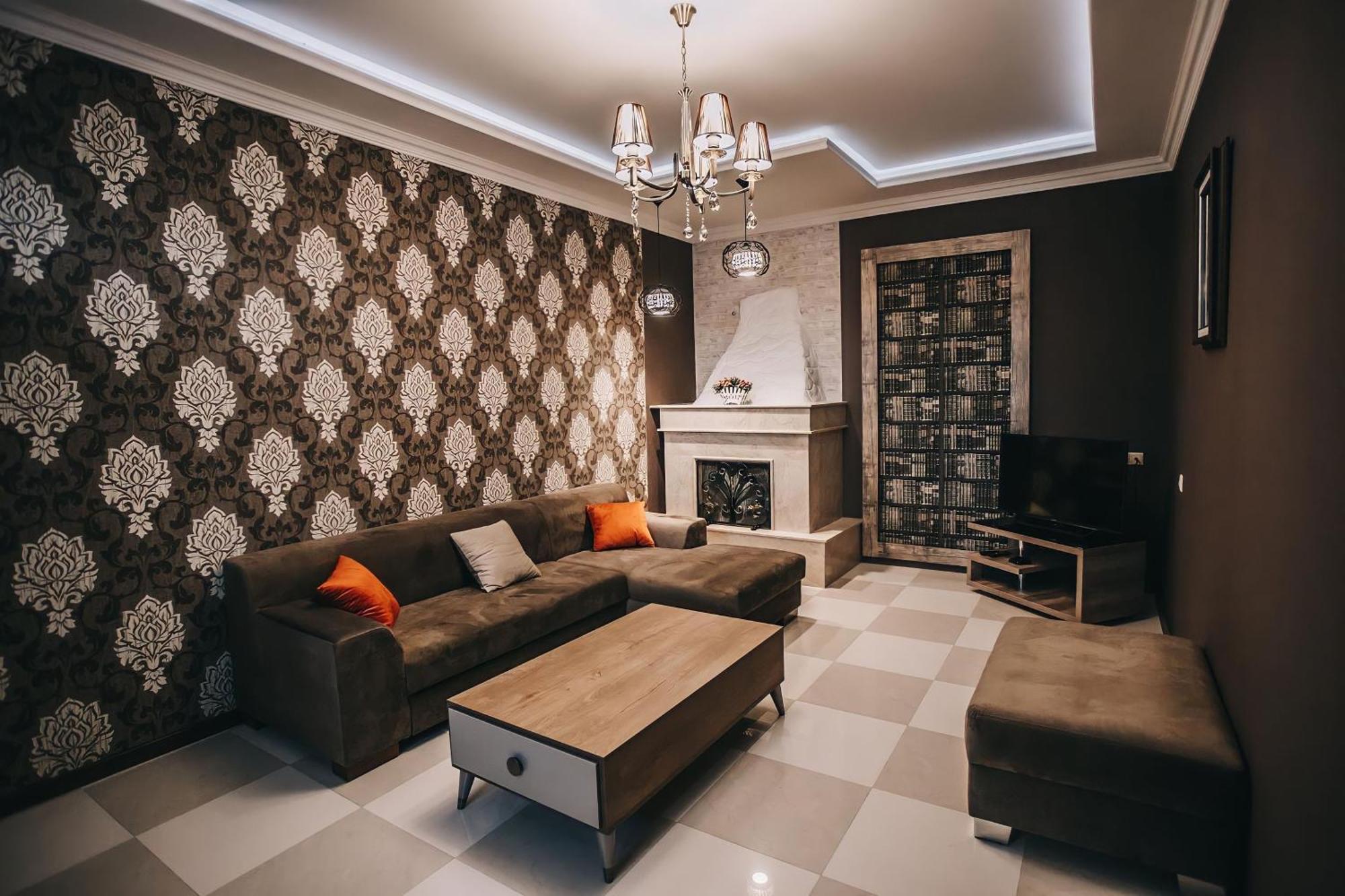 7 Rooms Hotel Tserovani Exteriér fotografie