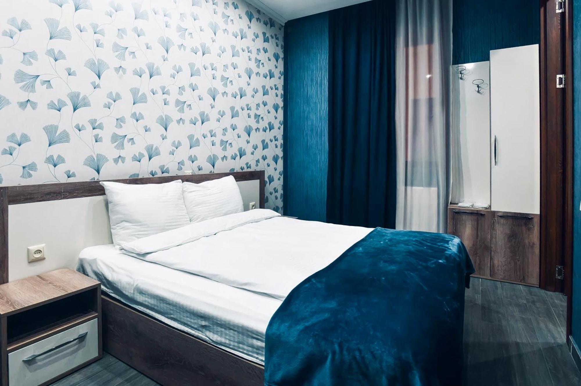 7 Rooms Hotel Tserovani Exteriér fotografie